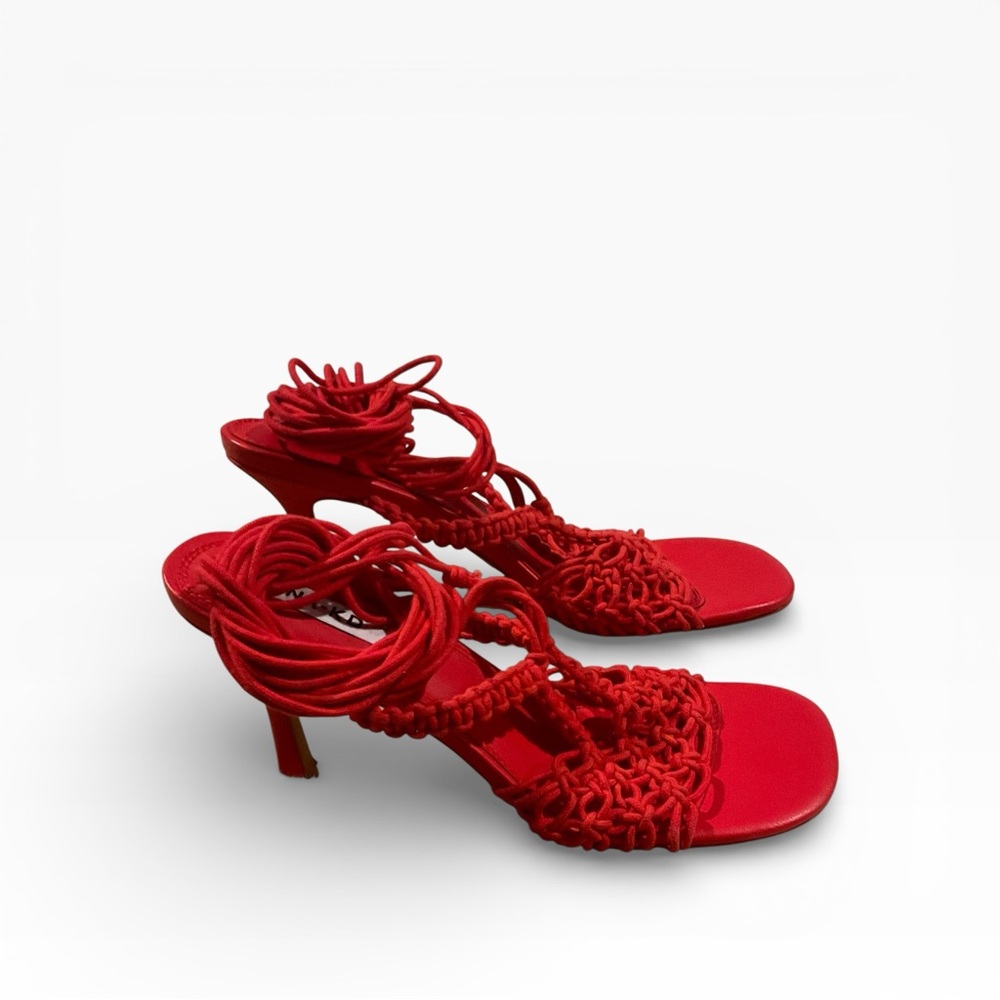 N.A.K.D Women's Red Braided Strappy Sandal Shoes Size 9.5 - Picture 4 of 15